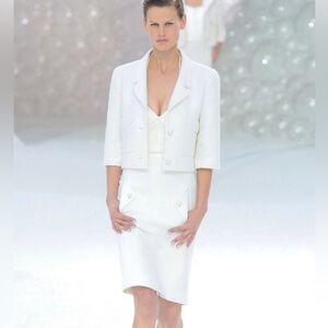 ❌SOLD EBAY❌CHANEL 12P Rare $8500  Runway Ecru  Dress WithPearlsFr40Seen on Kim K